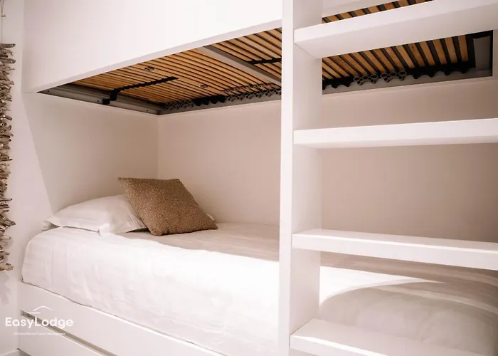 Zephyr - Stijlvol Met Terras En Panoramisch Zeezicht *