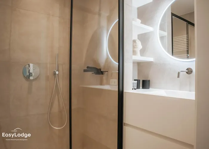 아파트 Zephyr - Stijlvol Met Terras En Panoramisch Zeezicht *