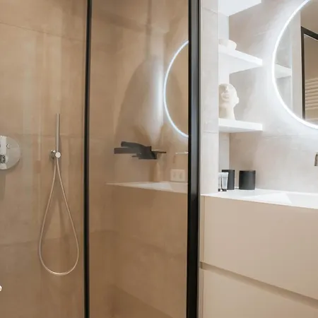 Lejlighed Zephyr - Stijlvol Met Terras En Panoramisch Zeezicht *